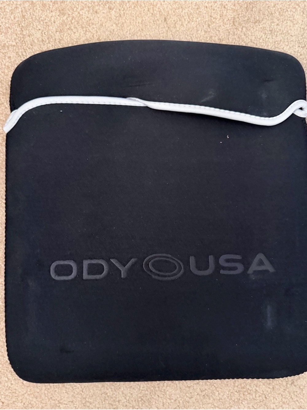 Odyssey LSTAND360WHT Folding Tabletop Laptop/Tablet Stand In White - Picture 3 of 5